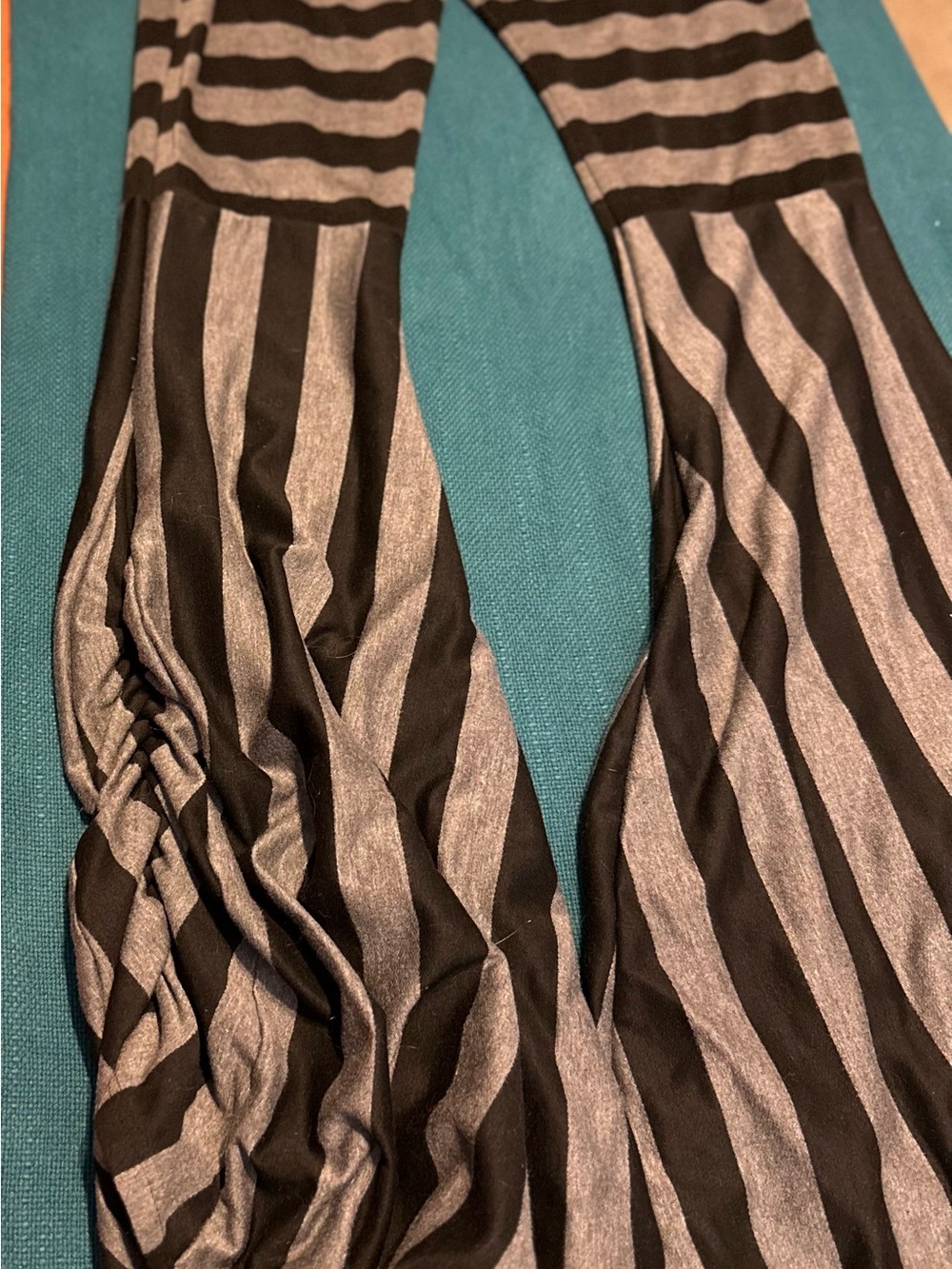 Kucoon Black & Gray Striped Flare Pants Festival Bohemian Bellydance - Picture 4 of 4